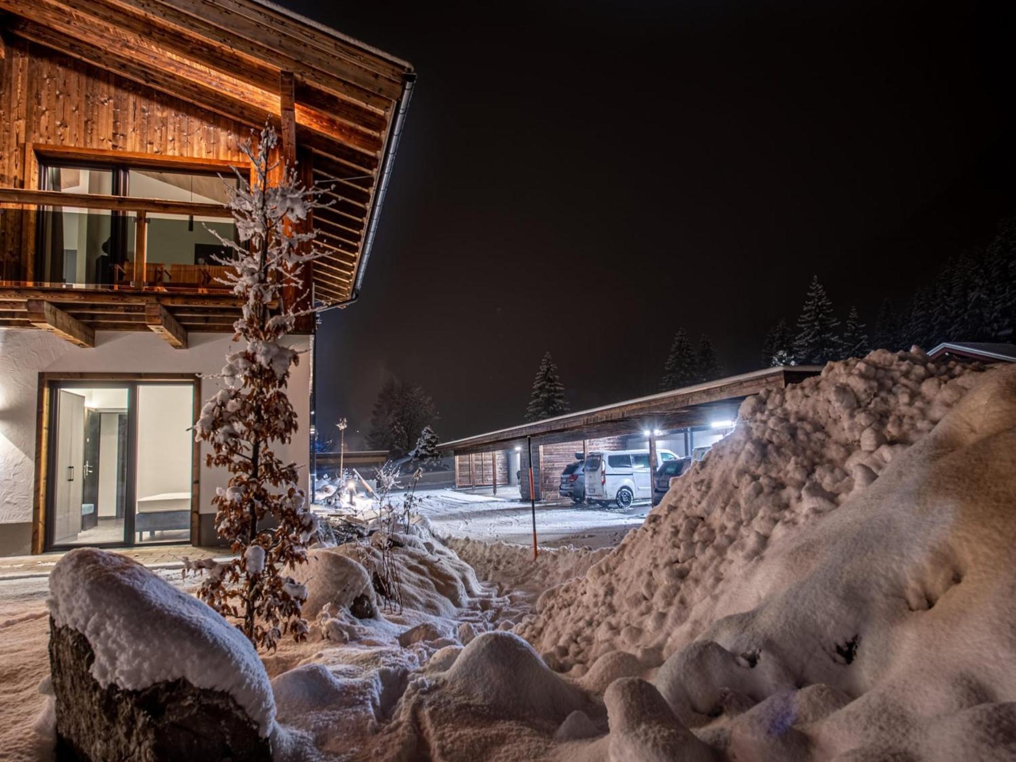 Apartment in Wald im Pinzgau with terrace Exterior foto